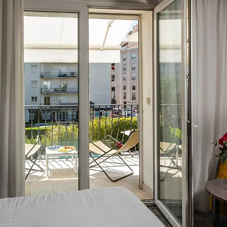 Hotel Le Canberra Cannes Exterior photo